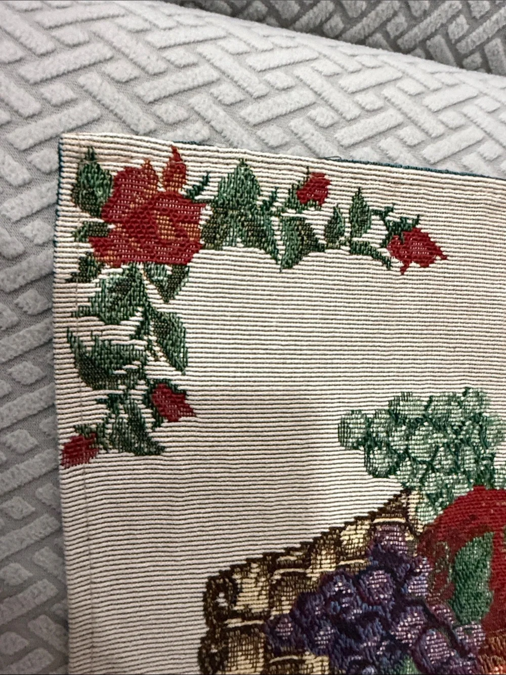 Vintage Tapestry Fruit Basket Embroidered Table Runner and 2 Placemats 70” Long